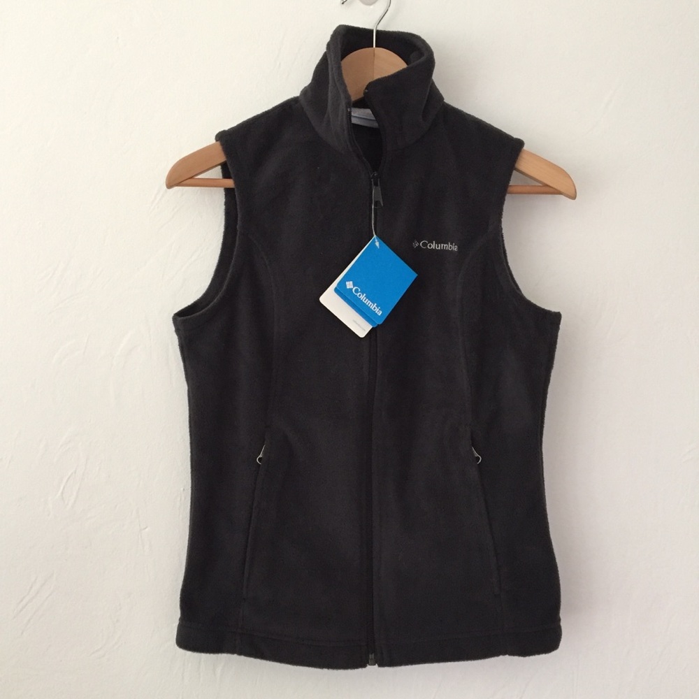 NWT Columbia black fleece vest